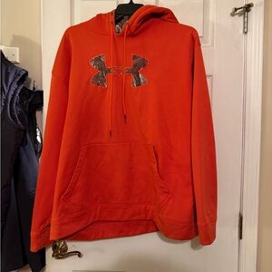 Men’s size 2x under armor sweatshirt
